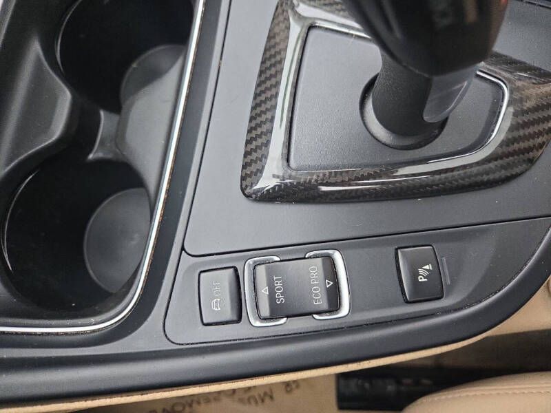 2015 BMW 3 Series 328i xDrive