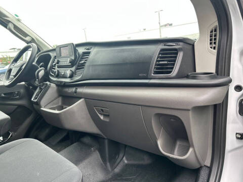 2025 Ford Transit