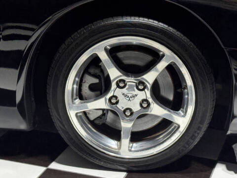 2004 Chevrolet Corvette