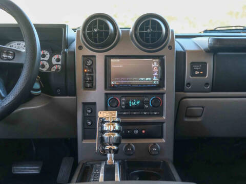 2004 HUMMER H2