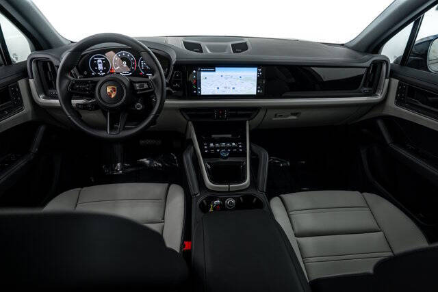 2026 Porsche Cayenne