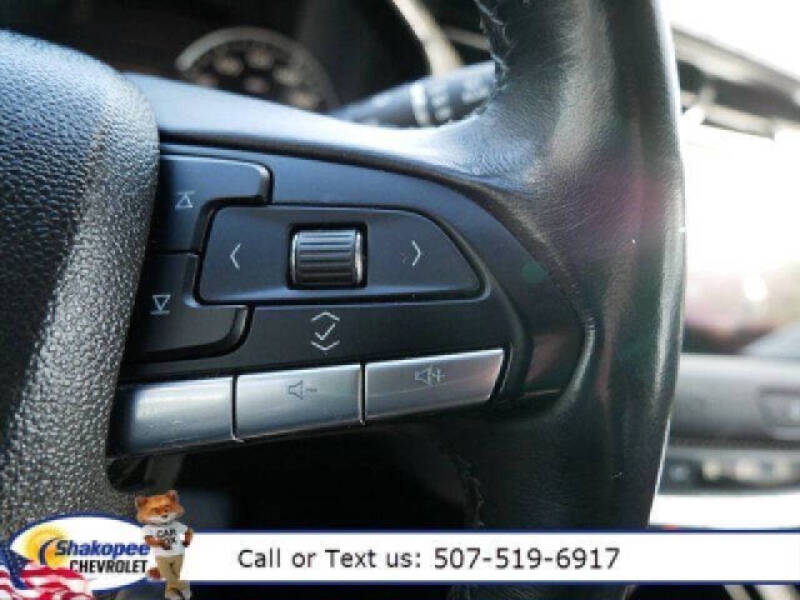 2020 Cadillac XT4 Premium Luxury