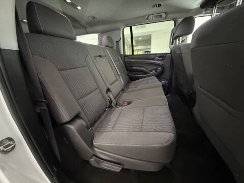 2017 Chevrolet Suburban LS