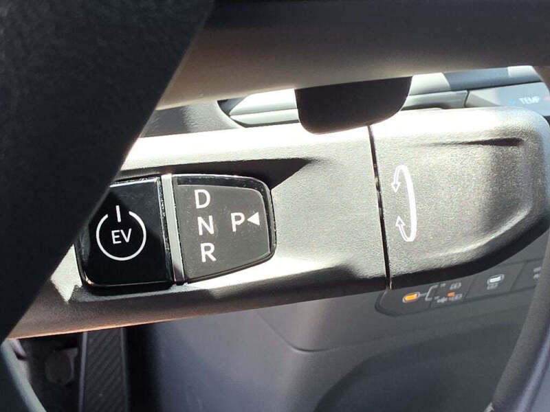 2026 Kia EV9 Light Long Range