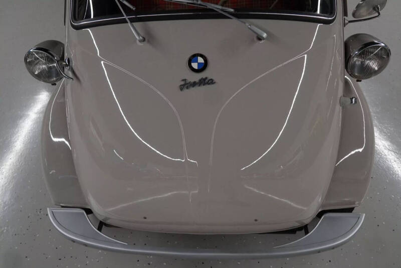 1957 BMW Isetta
