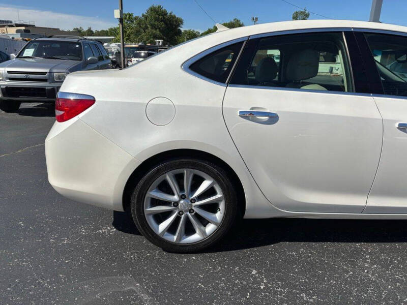 2012 Buick Verano Leather Group