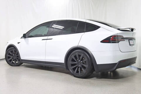 2023 Tesla Model X Standard Range