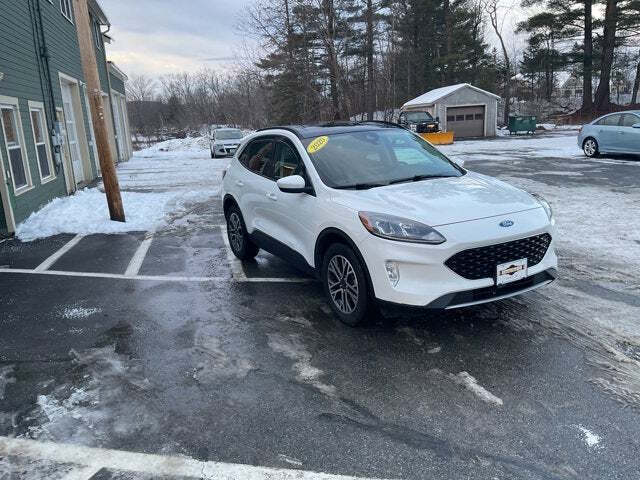2020 Ford Escape SEL