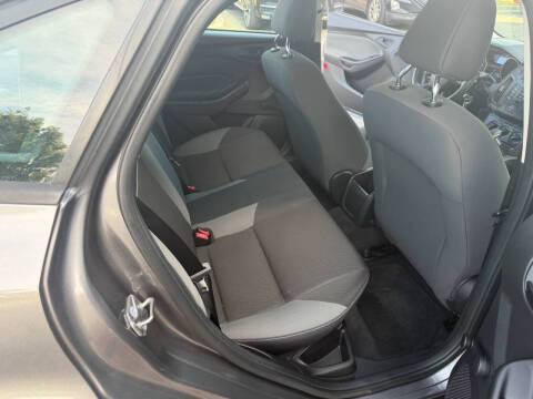 2014 Ford Focus S