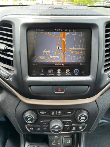2015 Jeep Cherokee Altitude