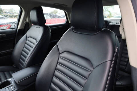 2020 Ford Fusion SEL