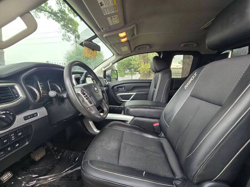 2017 Nissan Titan PRO-4X