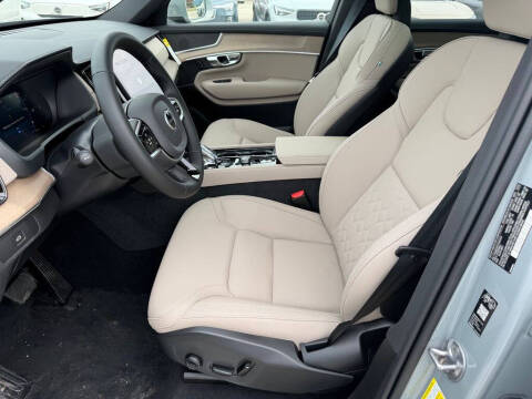 2026 Volvo XC90 B6 Plus 7P