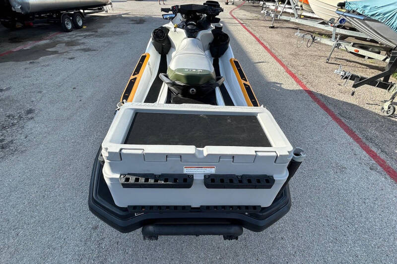 2020 Sea-Doo Fishpro Trophy 170