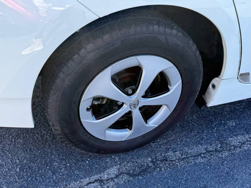 2015 Toyota Prius Four