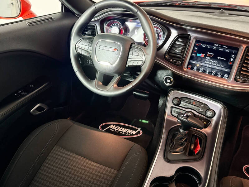 2017 Dodge Challenger R/T