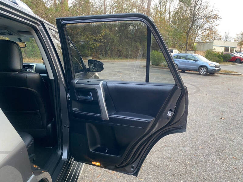 2017 Toyota 4Runner SR5