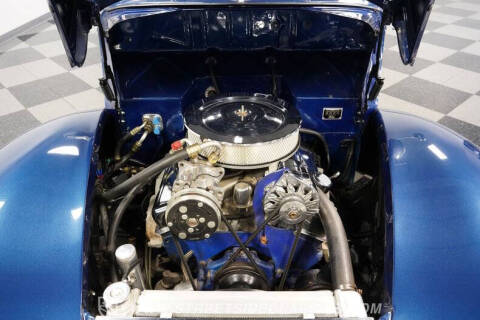 1940 Ford Deluxe
