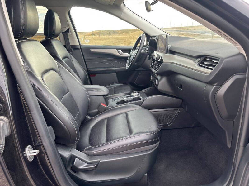 2022 Ford Escape SEL