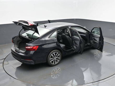 2025 Volkswagen Jetta SE