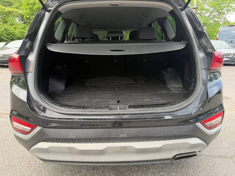 2019 Hyundai Santa Fe SE 2.4L