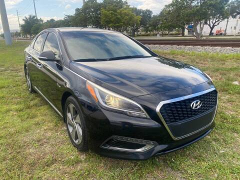 2016 Hyundai Sonata Hybrid for sale at UNITED AUTO BROKERS in Hollywood FL