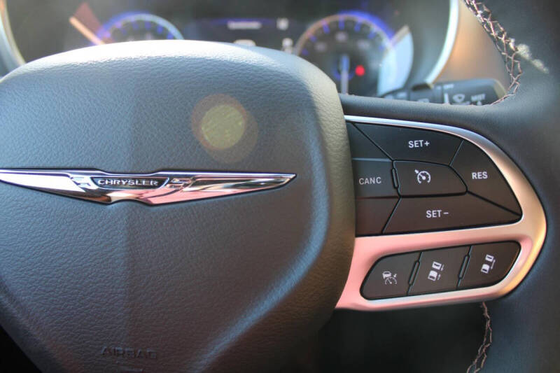 2026 Chrysler Pacifica Pinnacle