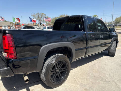 2004 Chevrolet Silverado 1500 LT