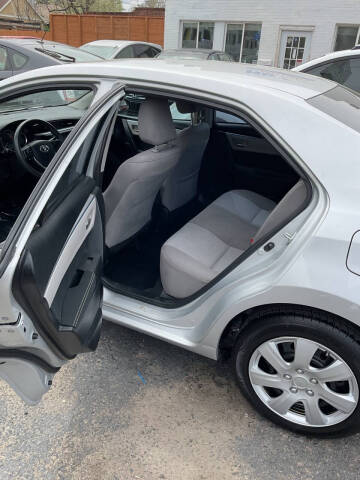 2016 Toyota Corolla LE