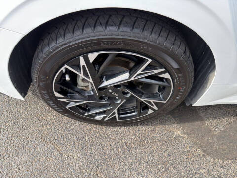 2025 Kia K5
