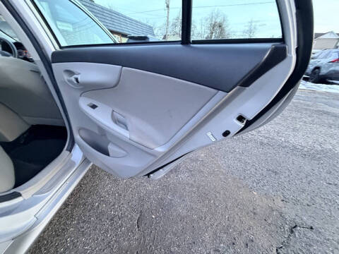 2013 Toyota Corolla LE