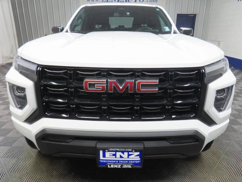 2024 GMC Canyon Elevation