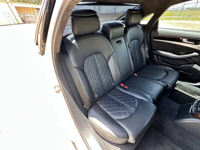2012 Audi A8 quattro