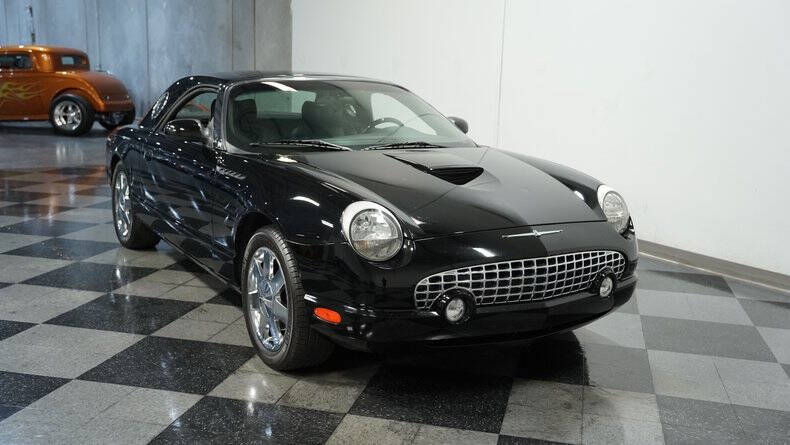 2002 Ford Thunderbird Deluxe