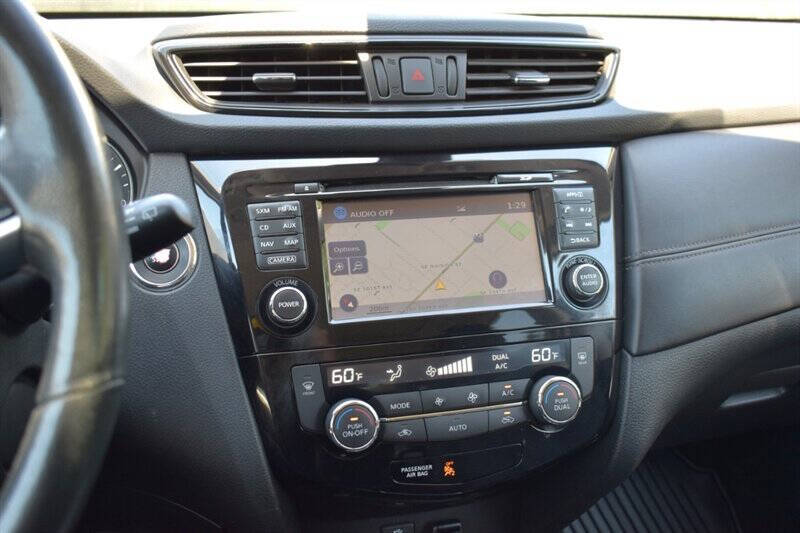 2017 Nissan Rogue Hybrid