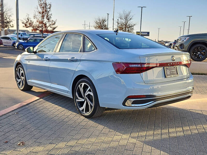 2025 Volkswagen Jetta SEL