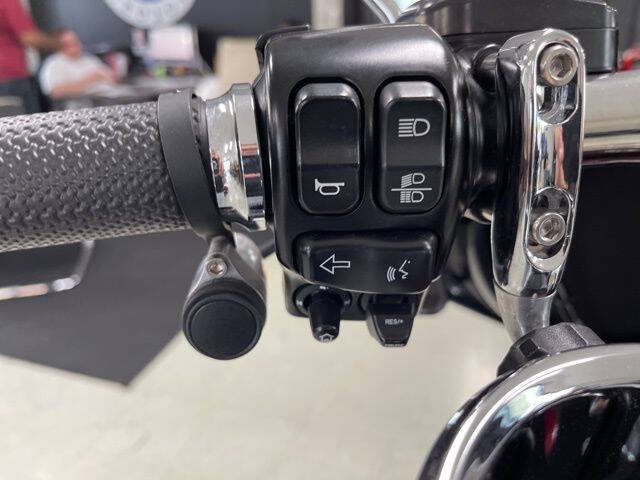 2017 Harley-Davidson Street Glide