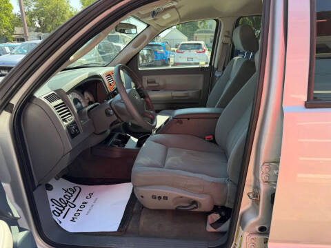 2005 Dodge Dakota SLT