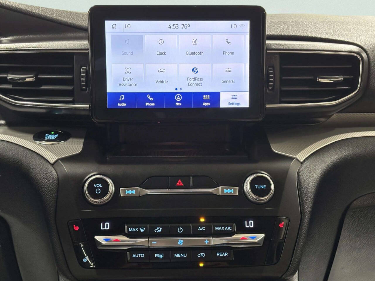 FordExplorer26
