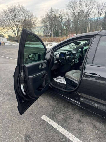 2019 Chrysler Pacifica Touring Plus