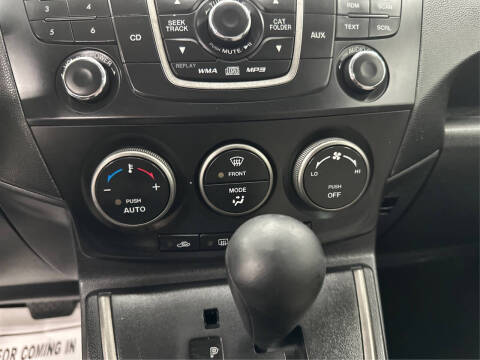 2012 Mazda MAZDA5 Sport
