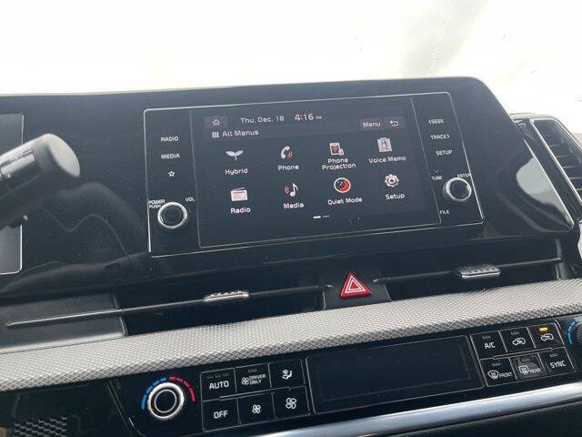 2023 Kia Sportage Hybrid LX