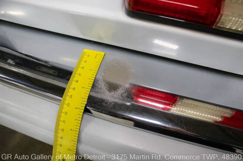 1991 Mercedes-Benz 560-Class 560 SEL