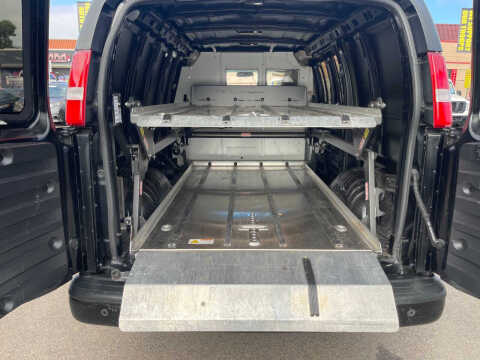 2020 Chevrolet Express 2500