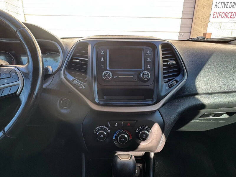 2016 Jeep Cherokee Sport Altitude