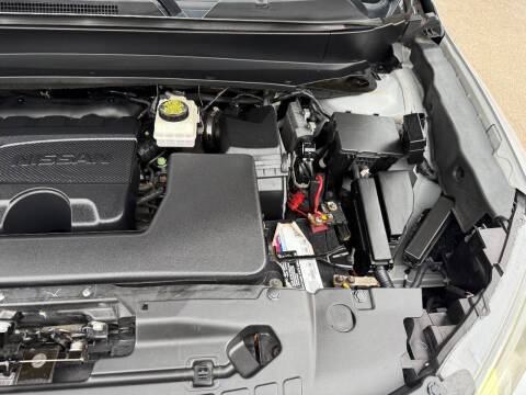 2017 Nissan Pathfinder S