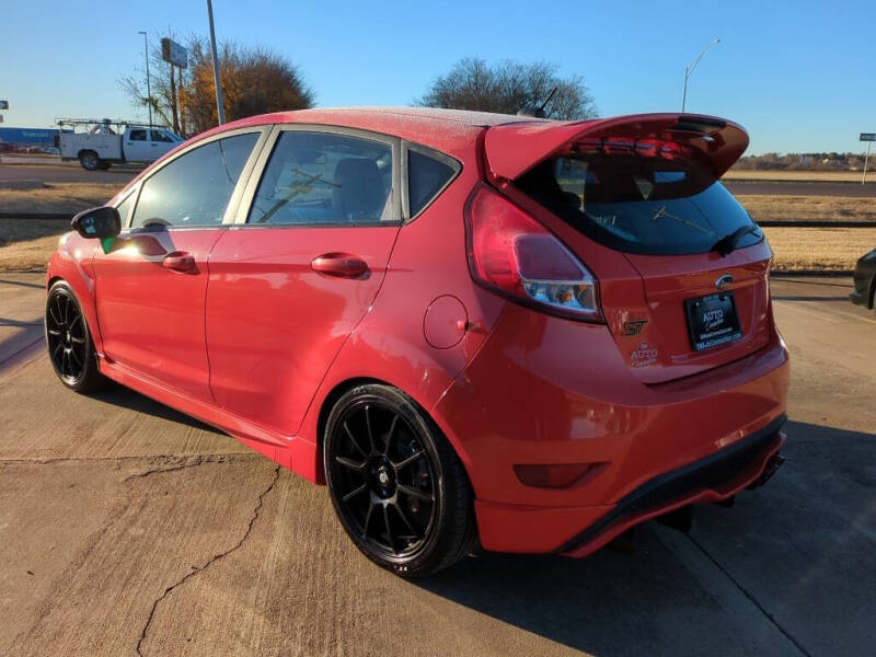 2016 Ford Fiesta ST photo 4