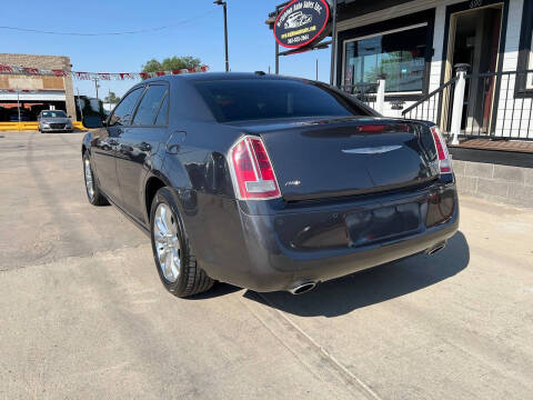 2014 Chrysler 300 C