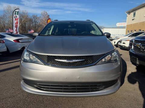 2020 Chrysler Voyager LXi