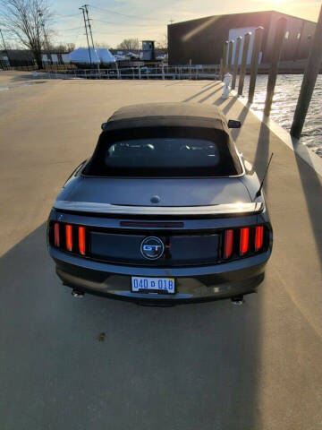 2017 Ford Mustang GT Premium